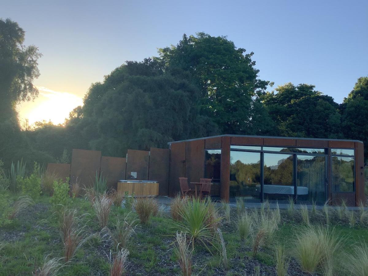 Nga Whare Manatu Bed & Breakfast Geraldine Bagian luar foto